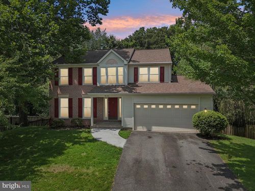 8126 Tall Timber Dr, GAINESVILLE, VA, 20155-1746 | Card Image
