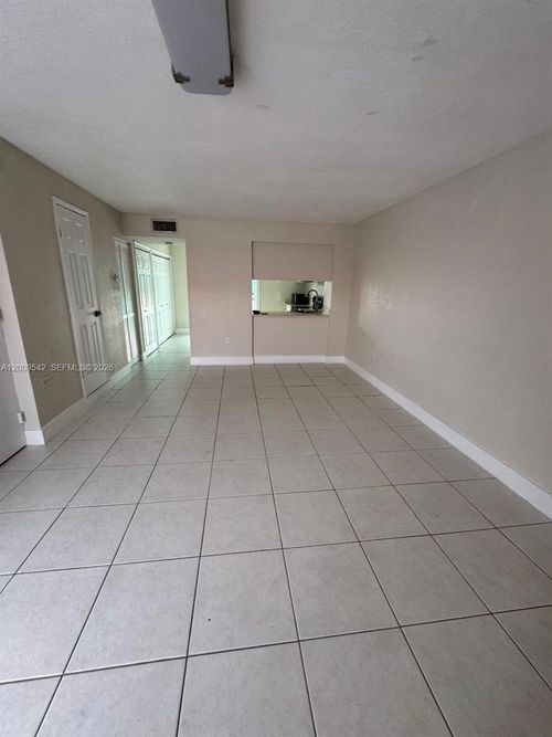 20208-2186 W 60th St, Hialeah, FL, 33016-2648 | Card Image