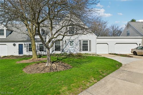 3432 Brookpoint Lane, Cuyahoga Falls, OH, 44223 | Card Image