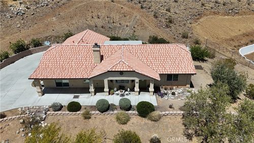16190 Rancherias Road, Apple Valley, CA, 92307 | Card Image