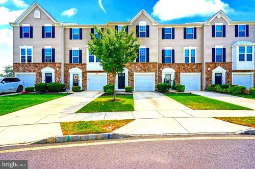 20 Benford Ln, Beverly, NJ, 08010-1723 | Card Image