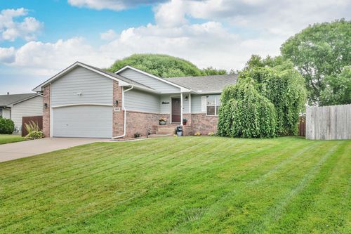 1601 N Cleary Ln, Goddard, KS, 67052-8543 | Card Image