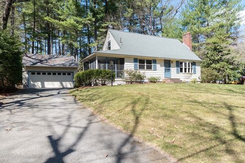 60 Crooked Spring Rd, North Chelmsford, MA, 01863-2204 | Card Image