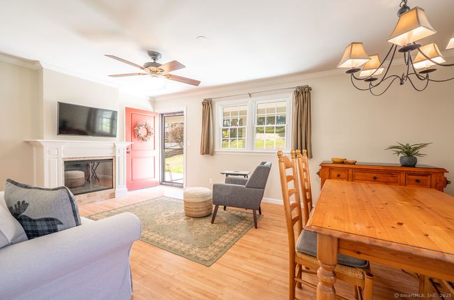 27 Cherry Ln, House other with 3 bedrooms, 3 bathrooms and null parking in Bethel CT | Image 10
