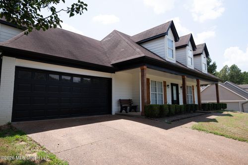 9883 Chris Drive, Olive Branch, MS, 38654 | Card Image