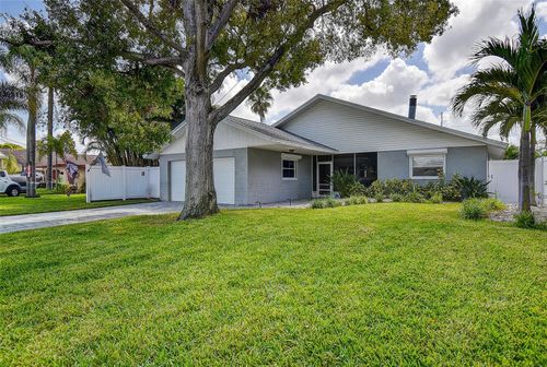 9084 76th Ave, SEMINOLE, FL, 33777-4150 | Card Image