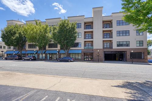 155 E Broad #414 Street, Spartanburg, SC, 29306 | Card Image