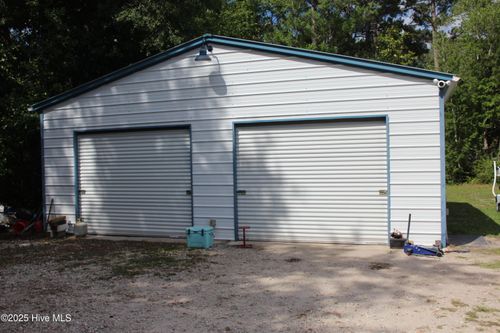 730 Chatham St, Newport, NC, 28570-6906 | Card Image
