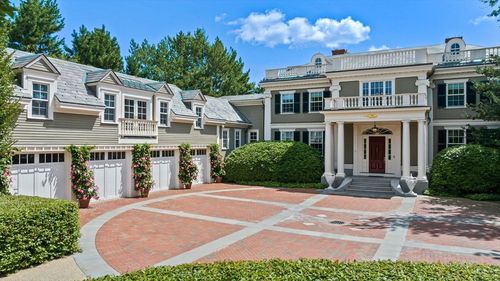 17 Crowninshield Rd, Marblehead, MA, 01945-2628 | Card Image