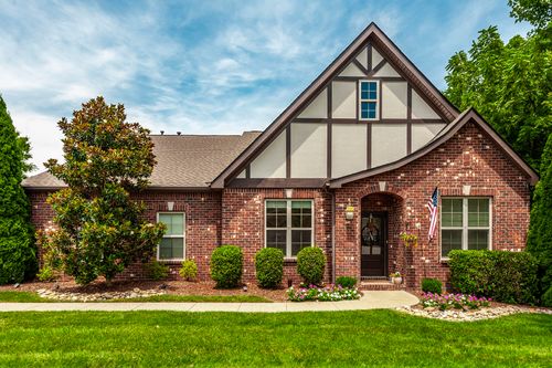1072 Vinings Blvd, Gallatin, TN, 37066-3077 | Card Image