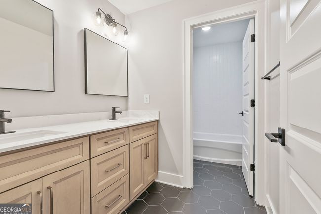 71 - 319 N Peachtree Pkwy, House other with 5 bedrooms, 5 bathrooms and 3 parking in Peachtree City GA | Image 37