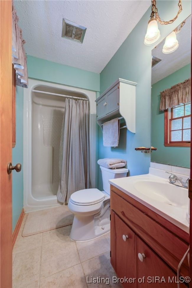 4250 Corydon Ridge Rd Ne, Home with 3 bedrooms, 3 bathrooms and null parking in Corydon IN | Image 21