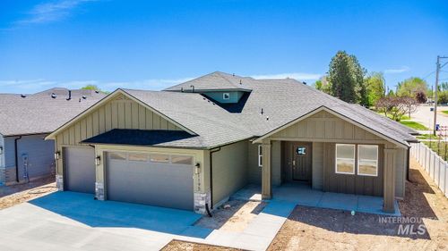 1195 W Recess Way, Kuna, ID, 83634-2790 | Card Image
