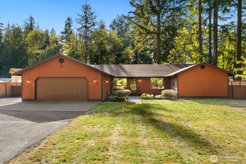 24620 Se Summit Landsburg Rd, Ravensdale, WA, 98051-9703 | Card Image