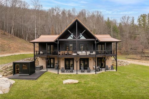 196 Henson Hollar, Vilas, NC, 28692 | Card Image