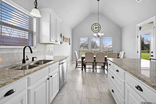 37226 Meadore Ln, Geismar, LA, 70734-3093 | Card Image