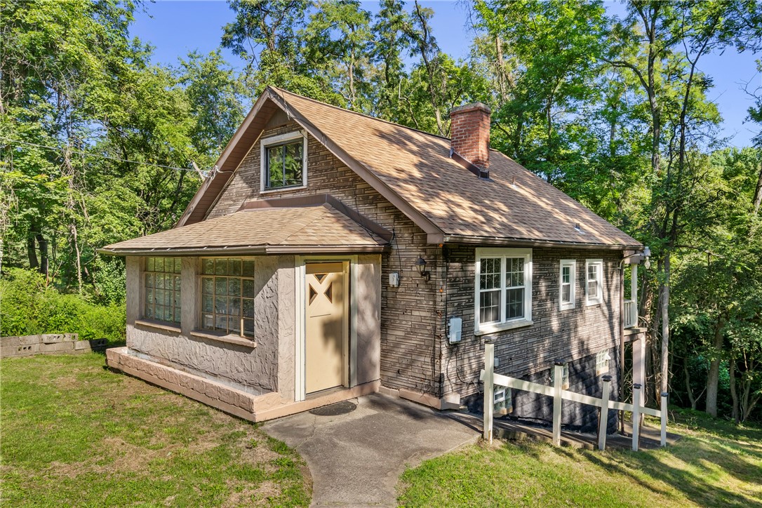 Grandview Ave, Pittsburgh, PA 15235