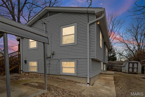 1012 Marie Ave, Alton, IL, 62002-2712 | Card Image