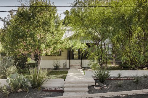 1601 Alameda Dr, Austin, TX, 78704-3103 | Card Image