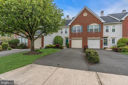 142 S Manor Ct, Wall Township, NJ, 07719-3657 | Card Image