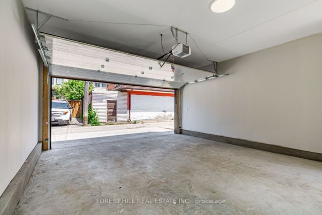 437 Euclid Ave, House attached with 5 bedrooms, 6 bathrooms and null parking in Toronto ON | Image 34