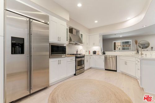 apt-102-13031 Villosa Pl, Playa Vista, CA, 90094-6500 | Card Image
