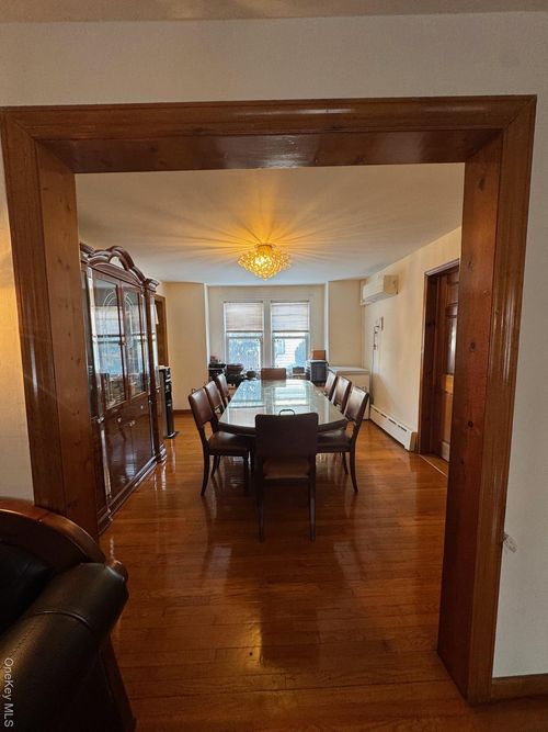 4012 166th St, Flushing, NY, 11358-2626 | Card Image