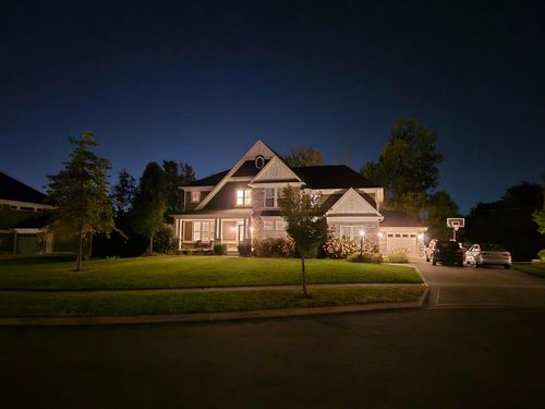 819 Kelburn Ln, Pickerington, OH, 43147-7606 | Card Image