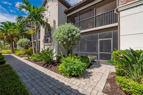 106-5517 Palmer Cir, LAKEWOOD RANCH, FL, 34211-2582 | Card Image