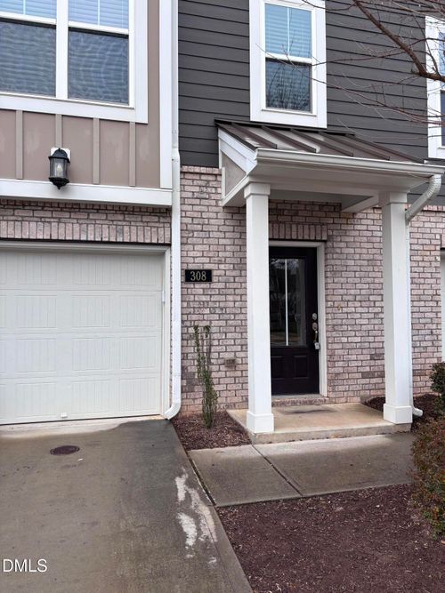 308 Skymont Dr, Holly Springs, NC, 27540-6361 | Card Image