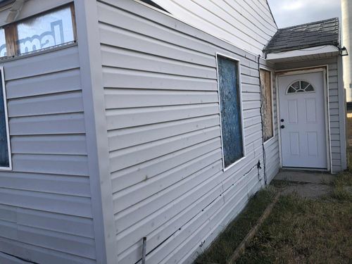 109 2nd Ave Ne, Cut Bank, MT, 59427-2708 | Card Image