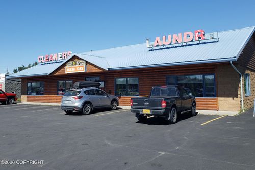 745 E Westpoint Dr, Wasilla, AK, 99654-7141 | Card Image