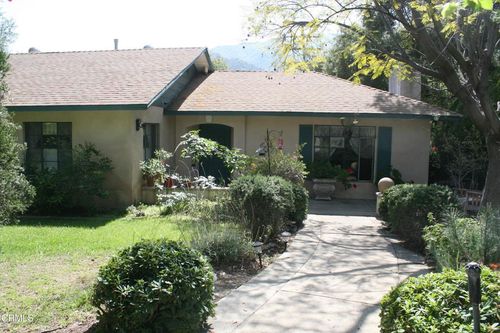 3754 Montrose Ave, Glendale, CA, 91214-3231 | Card Image