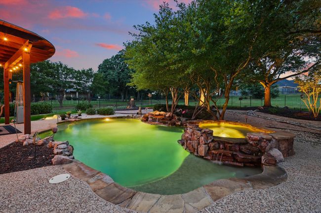 112 W Carruth Ln, House other with 4 bedrooms, 4 bathrooms and null parking in Double Oak TX | Image 37