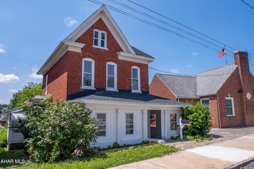 304 Poplar St, Roaring Spring, PA, 16673-1023 | Card Image