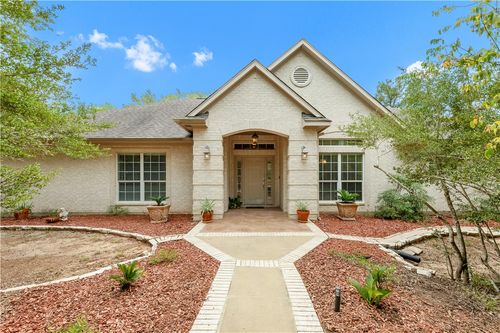 5924 Wild Horse Run, College Station, TX, 77845-2337 | Card Image