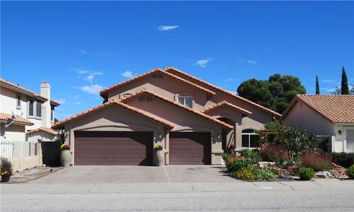 2504 Golf Dr, Kingman, AZ, 86401-6826 | Card Image