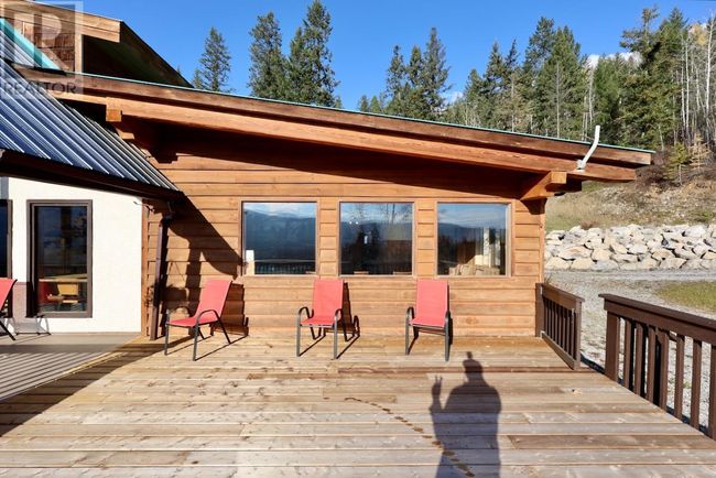 3483 Highway 95, House other with 10 bedrooms, 8 bathrooms and 20 parking in Parson BC | Image 33