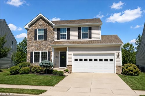 5055 Lake Forest Dr, Peninsula, OH, 44264-9581 | Card Image