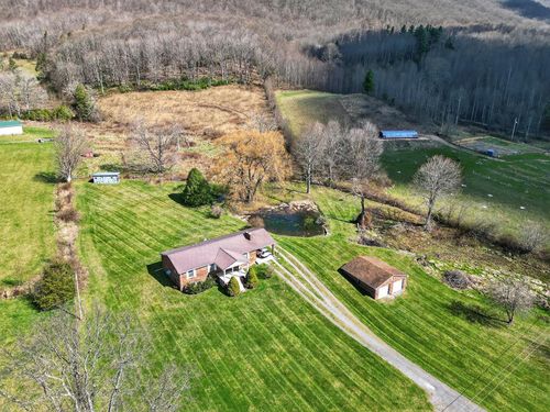 553 Good Neighbor Dr., Tazewell, VA, 24651 | Card Image