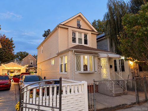 104-27 124th St, South Richmond Hill, NY, 11419-2907 | Card Image