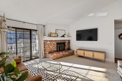 apt-34-5829 San Juan Ave, Citrus Heights, CA, 95610-6537 | Card Image