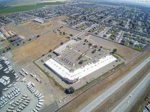 5202a-5202 Outlet Drive, Pasco, WA, 99301 | Card Image