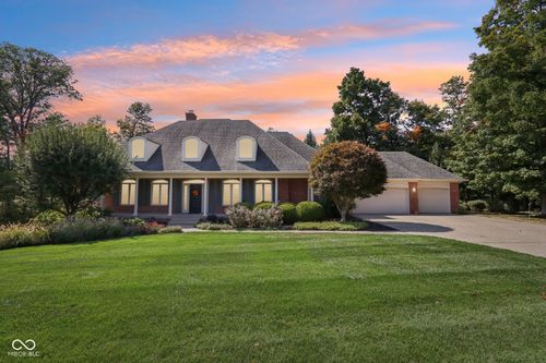 9224 Bluestone Cir, Indianapolis, IN, 46236-8922 | Card Image