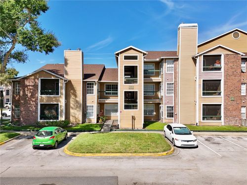apt-e207-4200 Thornbriar Ln, ORLANDO, FL, 32822-2286 | Card Image