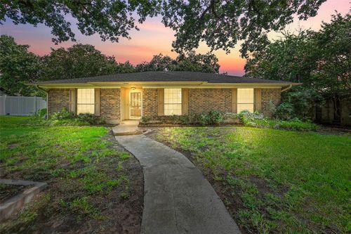 1203 River Oaks Dr, Flower Mound, TX, 75028-1346 | Card Image