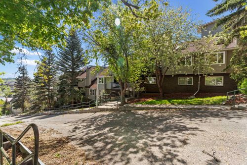 102-333 2 Ave Ne, Calgary, AB, T2E0E5 | Card Image