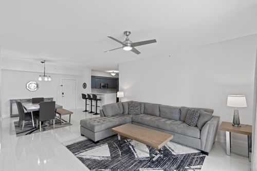 217-802 W Windward Way, Lantana, FL, 33462-8001 | Card Image