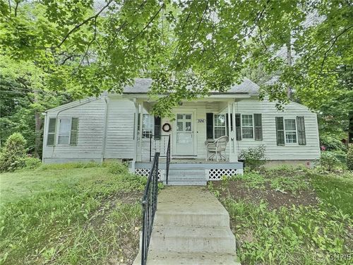 326 Main St, Aurora, NY, 13026-9823 | Card Image