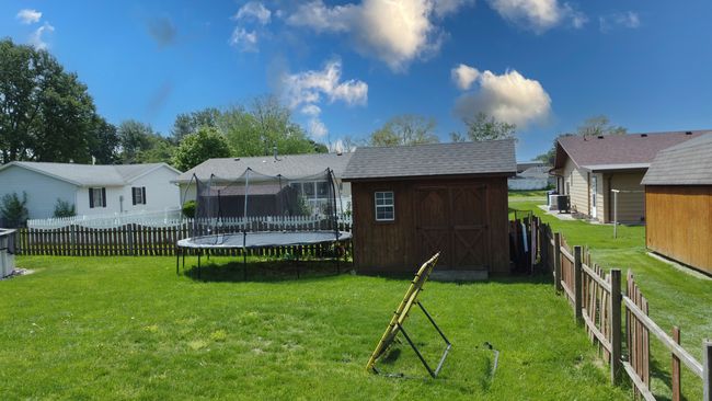 703 E Rosewood St, House other with 3 bedrooms, 2 bathrooms and 2 parking in Watseka IL | Image 40